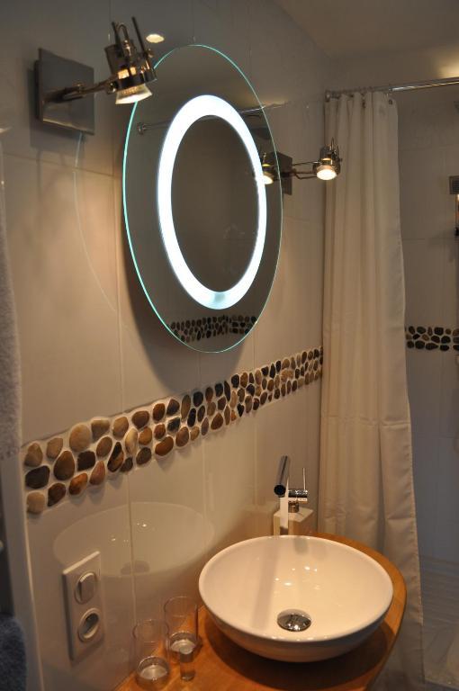 Le Petit Kerangoi Bed and Breakfast Pont-Aven Εξωτερικό φωτογραφία