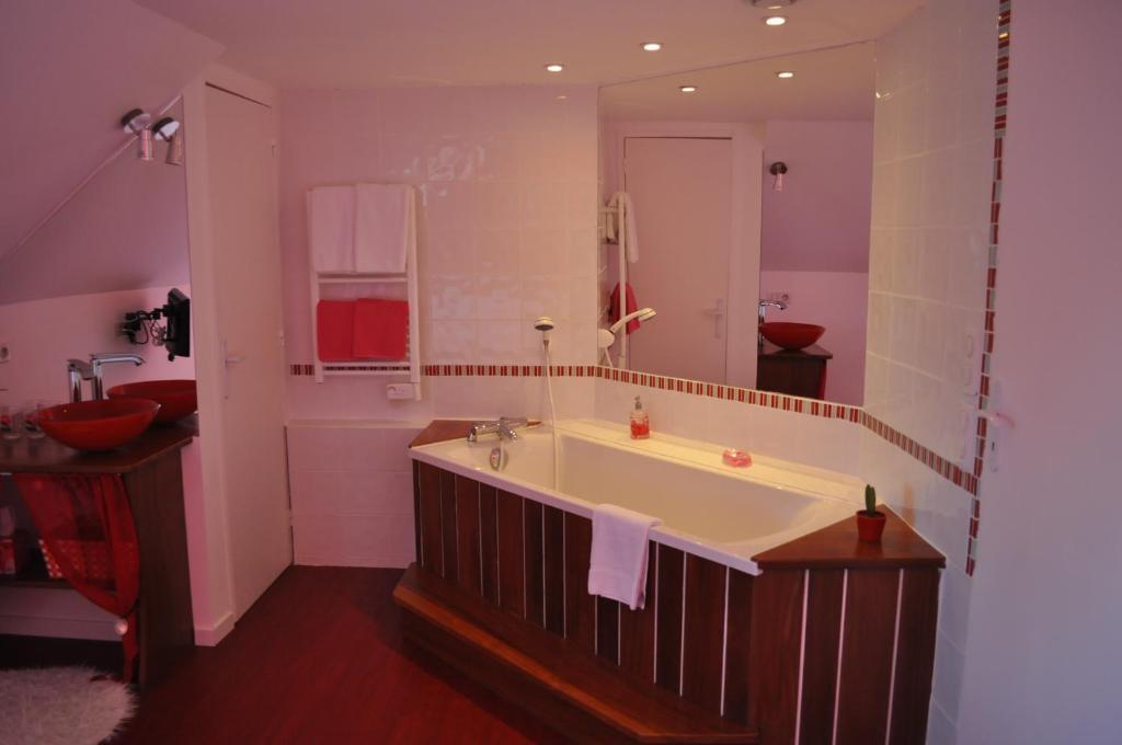 Le Petit Kerangoi Bed and Breakfast Pont-Aven Εξωτερικό φωτογραφία